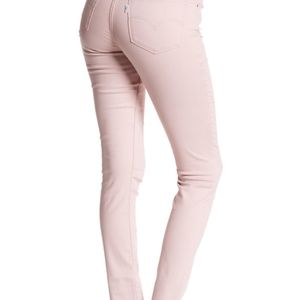 SOLD Levi's 721 high rise skinny jeans